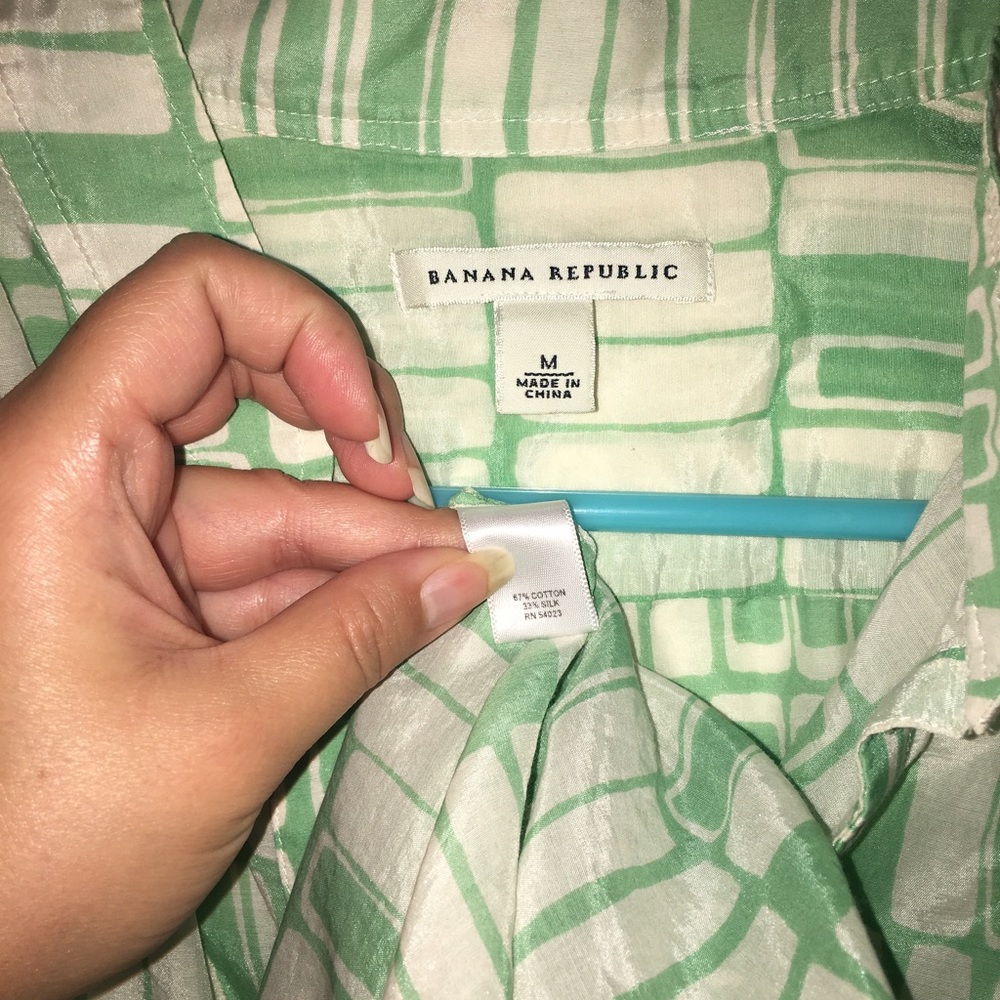 Banana Republic Blouse - Picture 4 of 7